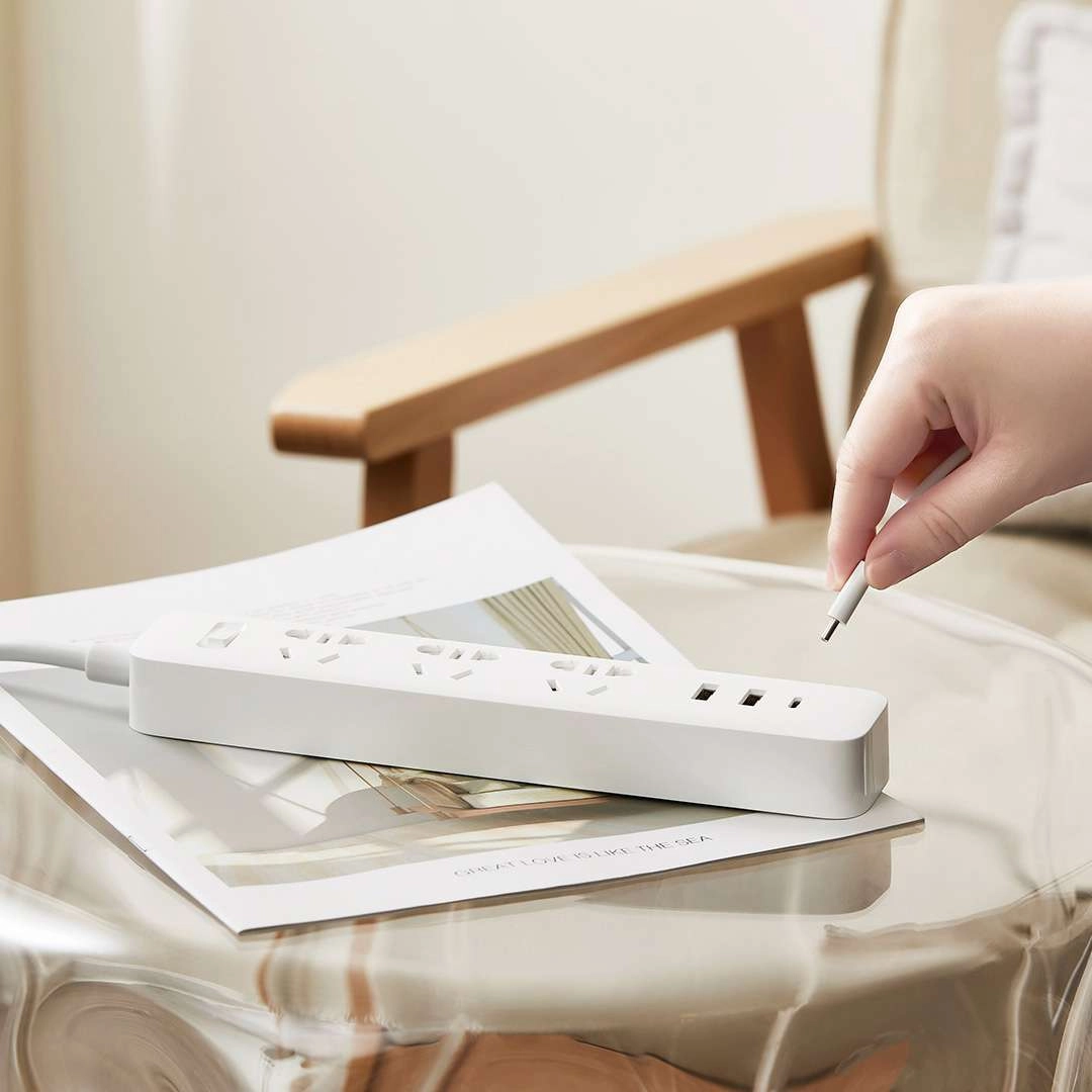 Ổ cắm điện Xiaomi Type C 20W (2A1C) Màu Trắng